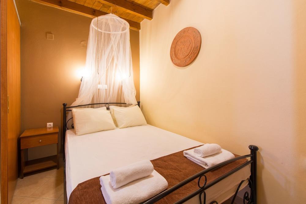 Apartamento 3 Charites Old Town Rhodes City Exterior foto
